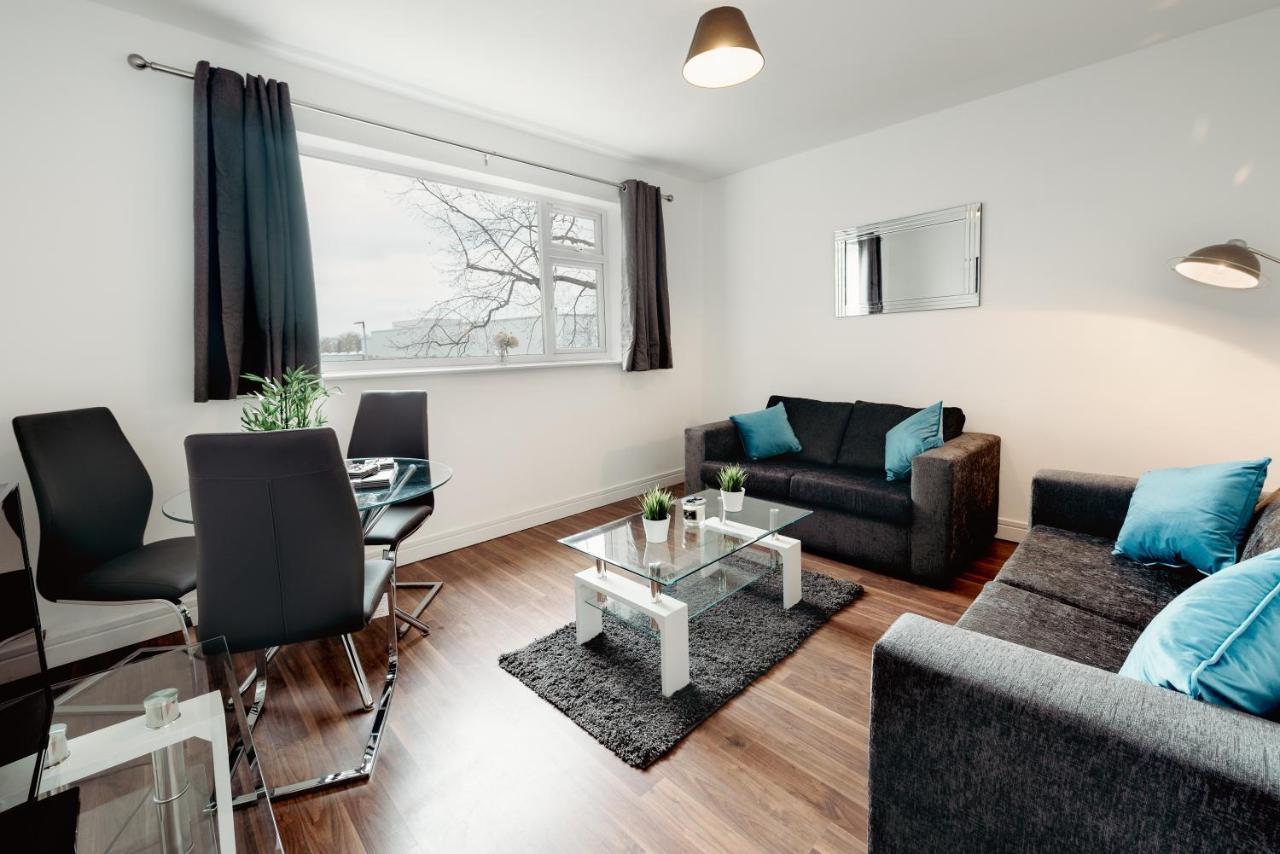 Arlan Apartments Comfort And Ease, Hinckley Buitenkant foto